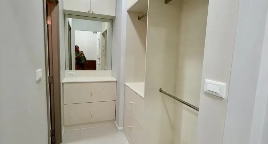 ขาย และ ให้เช่า 4 ห้องนอน บ้านเดี่ยว ใน บางขุนเทียน, กรุงเทพฯ