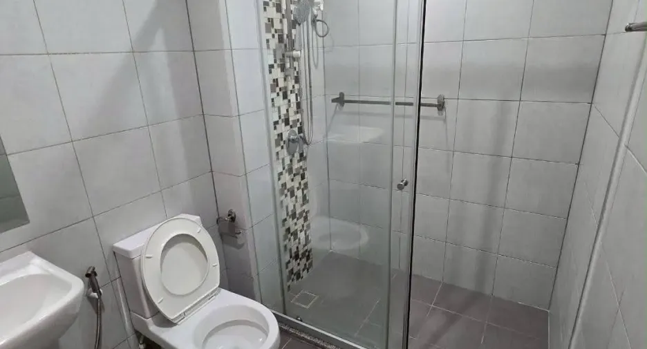 Condo en venta y en alquiler de 1 habitaciones en Thon Buri, Bangkok