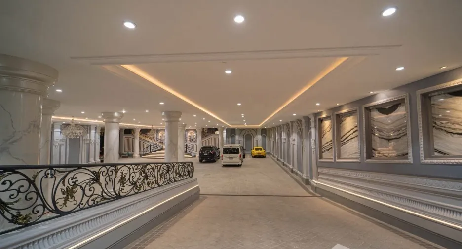 For sale 4 bedrooms house in Thawi Watthana, Bangkok