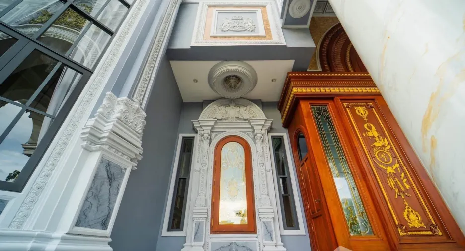 For sale 4 bedrooms house in Thawi Watthana, Bangkok
