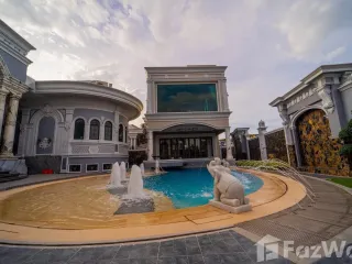 For sale 4 bedrooms house in Thawi Watthana, Bangkok
