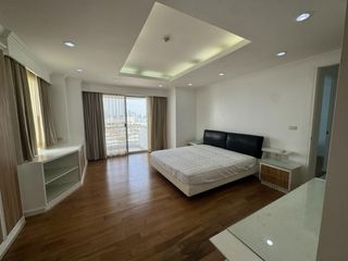 À vendre 2 chambres condo à Bang Na, Bangkok