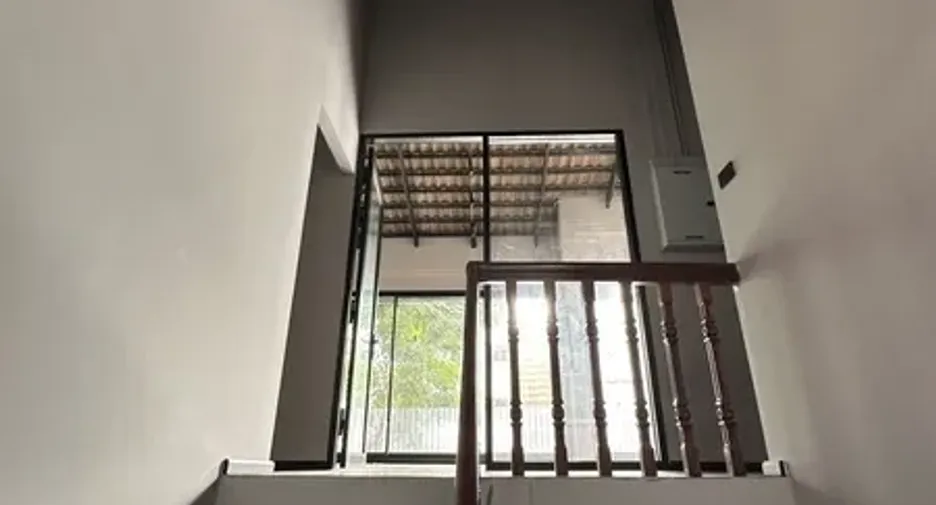 出租 公寓 独立屋 在 Phra Khanong, 曼谷