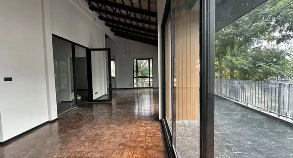 出租 公寓 独立屋 在 Phra Khanong, 曼谷