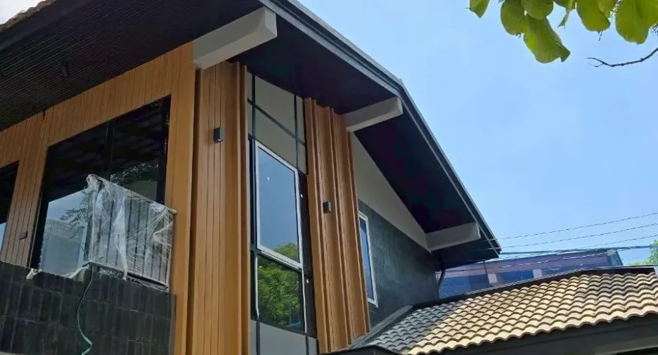 出租 公寓 独立屋 在 Phra Khanong, 曼谷