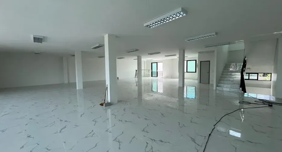 Lagerhaus zur Miete in Bang Sao Thong, Samut Prakan