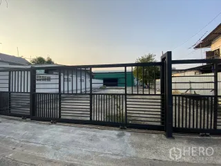 For rent warehouse in Bang Na, Bangkok