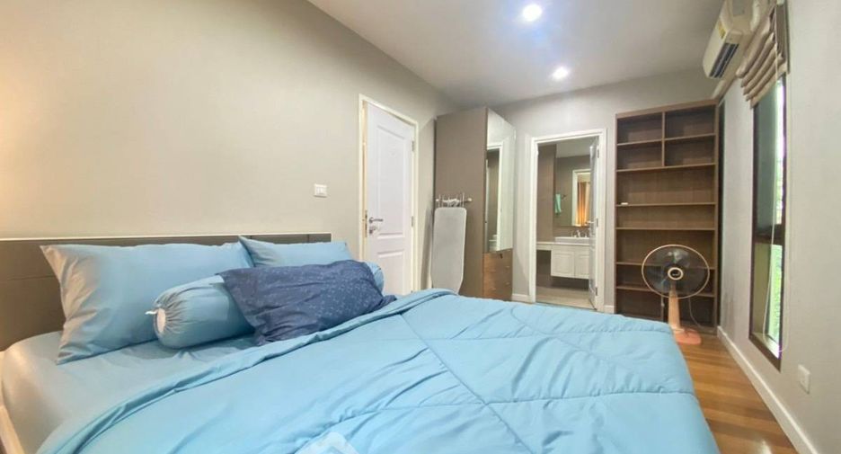 For sale 1 bed condo in Khlong Toei, Bangkok