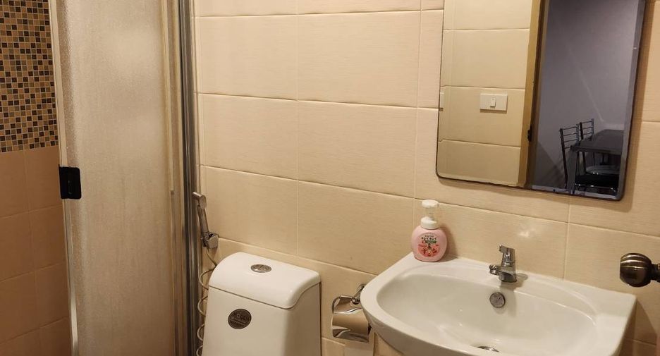 Wohnung zur Miete und zum Kauf mit 2 Zimmer in Watthana, Bangkok