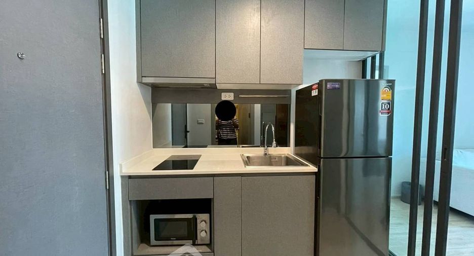 Condo en alquiler de 2 habitaciones en Bang Kapi, Bangkok
