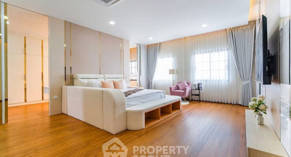 À vendre 4 chambres villa à Bang Lamung, Chonburi