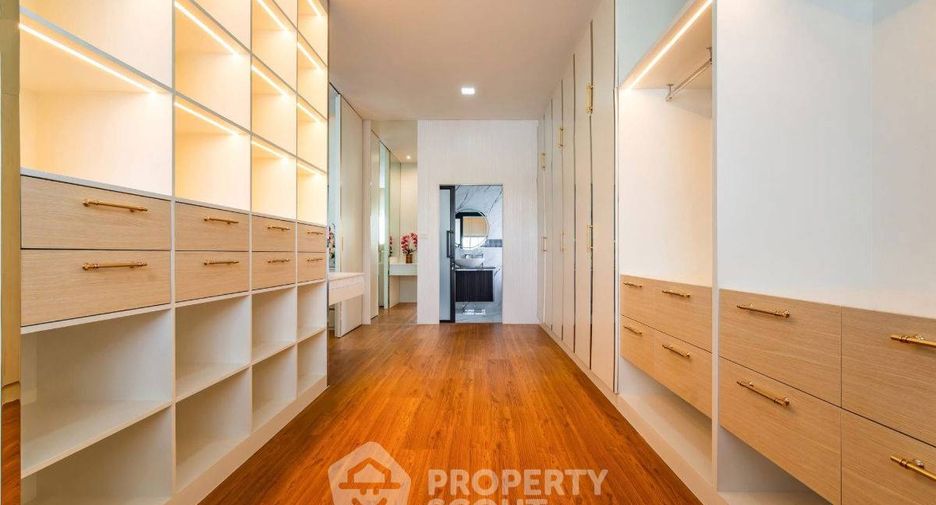 À vendre 4 chambres villa à Bang Lamung, Chonburi