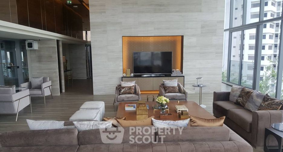 For rent and for sale 1 bed condo in Watthana, Bangkok