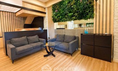For sale 5 bedrooms condo in Yan Nawa, Bangkok