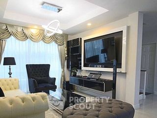 For rent and for sale 4 bedrooms house in Bang Khen, Bangkok