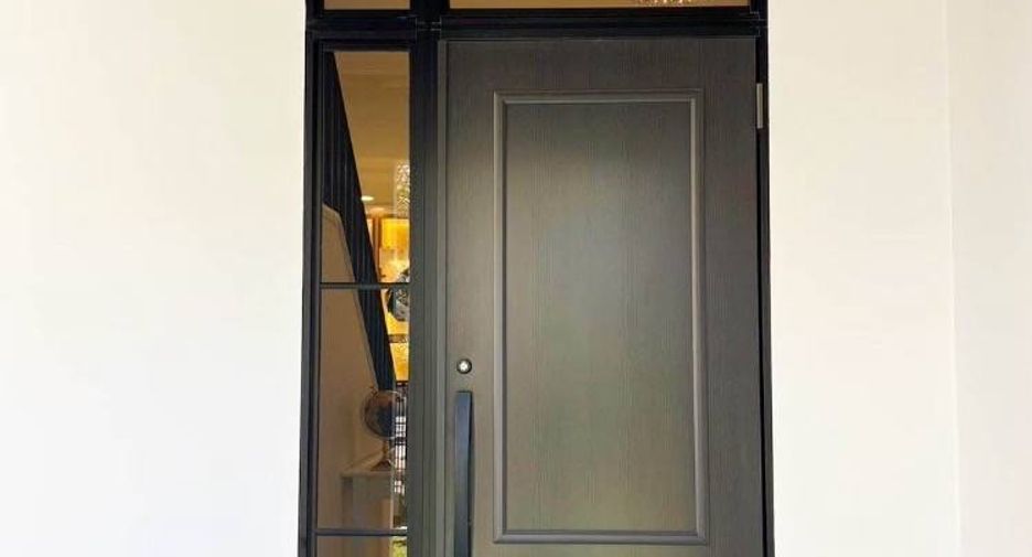 Haus zur Miete und zum Kauf mit 4 Zimmer in Saphan Sung, Bangkok