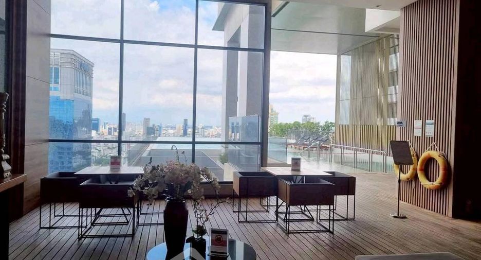 For sale 1 bed condo in Watthana, Bangkok