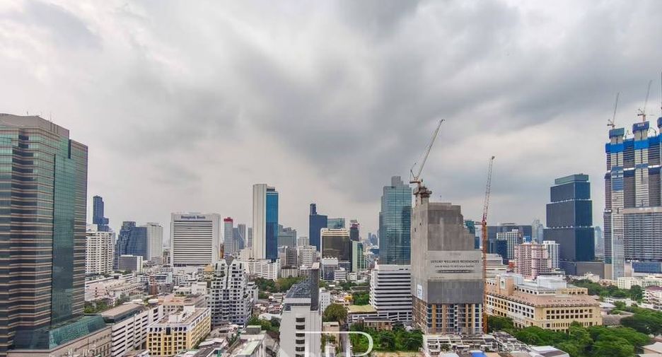 Wohnung zum Kauf mit 3 Zimmer in Sathon, Bangkok