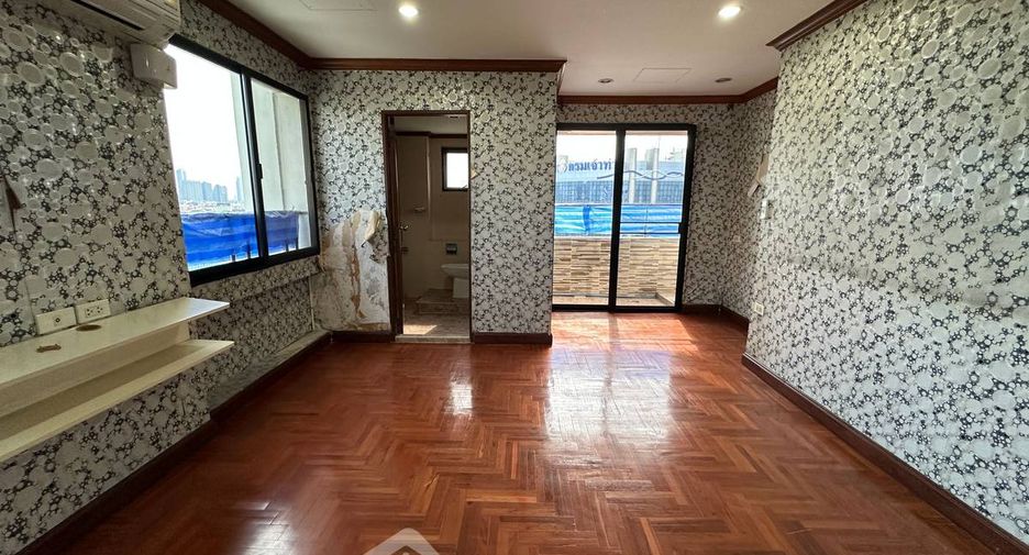 ขาย 3 ห้องนอน คอนโด ใน บางรัก, กรุงเทพฯ