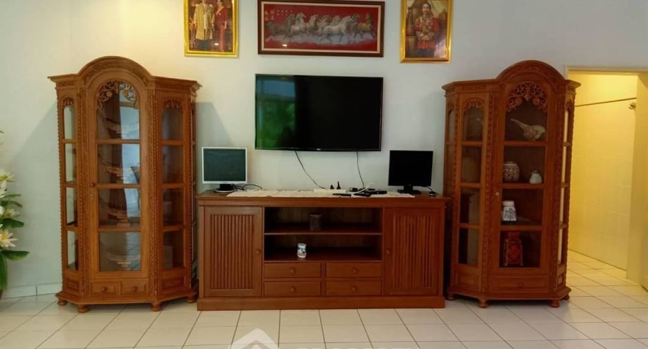 À vendre 3 chambres maison à East Pattaya, Pattaya