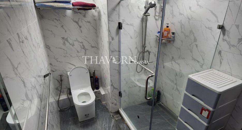 For sale 2 ベッドルーム condo in Sattahip, Chonburi