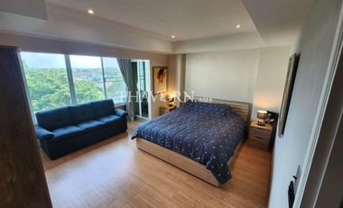 For sale 2 ベッドルーム condo in Sattahip, Chonburi