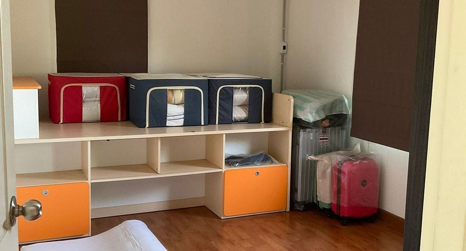 For sale 3 bedrooms house in Prawet, Bangkok