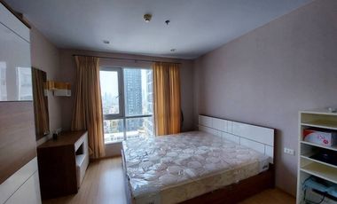 For rent 1 bed condo in Thon Buri, Bangkok
