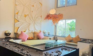 For sale 4 bedrooms condo in Khlong Toei, Bangkok