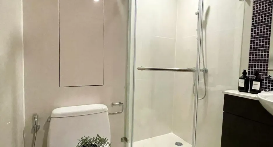 For sale 2 bedrooms condo in Bang Kho Laem, Bangkok