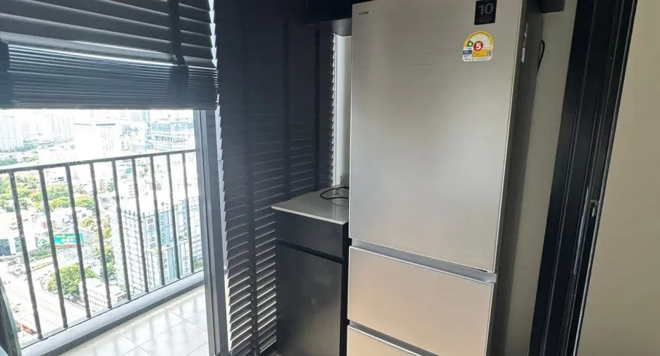Condo en venta y en alquiler de 1 habitaciones en Huai Khwang, Bangkok