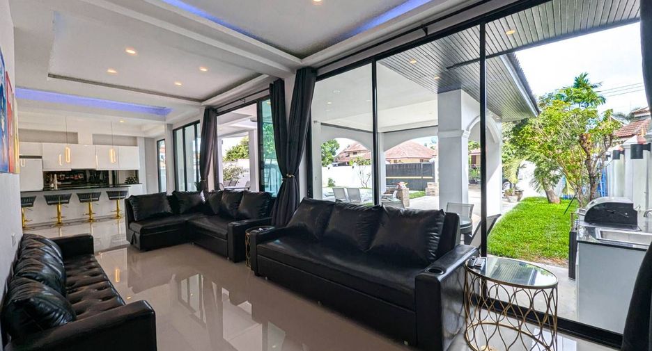 For sale and for rent 7 bedrooms house in Bang Lamung, Chonburi