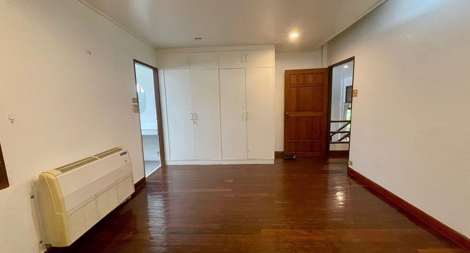 出租 2 卧室 独立屋 在 Pathum Wan, 曼谷