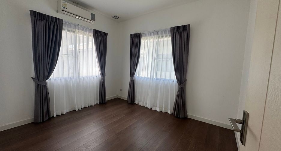 For rent 3 bedrooms house in Bang Phli, Samut Prakan