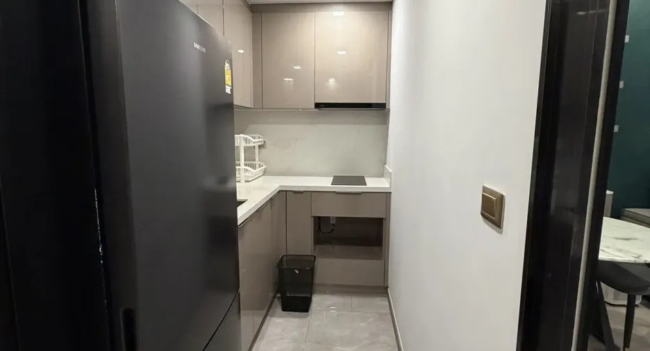 Wohnung zum Kauf mit 1 Zimmer in Huai Khwang, Bangkok