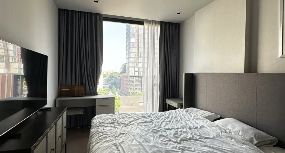 For rent 2 bedrooms condo in Watthana, Bangkok