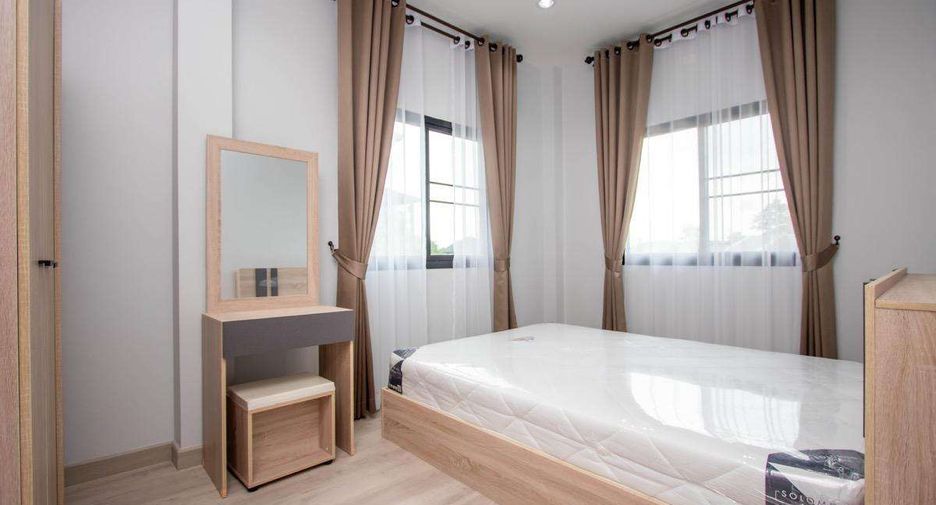 For rent 3 bedrooms house in San Kamphaeng, Chiang Mai