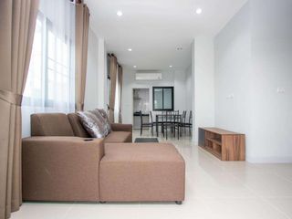 For rent 3 bedrooms house in San Kamphaeng, Chiang Mai