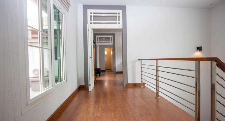 For rent 5 bedrooms house in Hang Dong, Chiang Mai