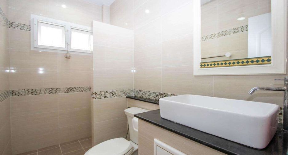 For rent 5 bedrooms house in Hang Dong, Chiang Mai