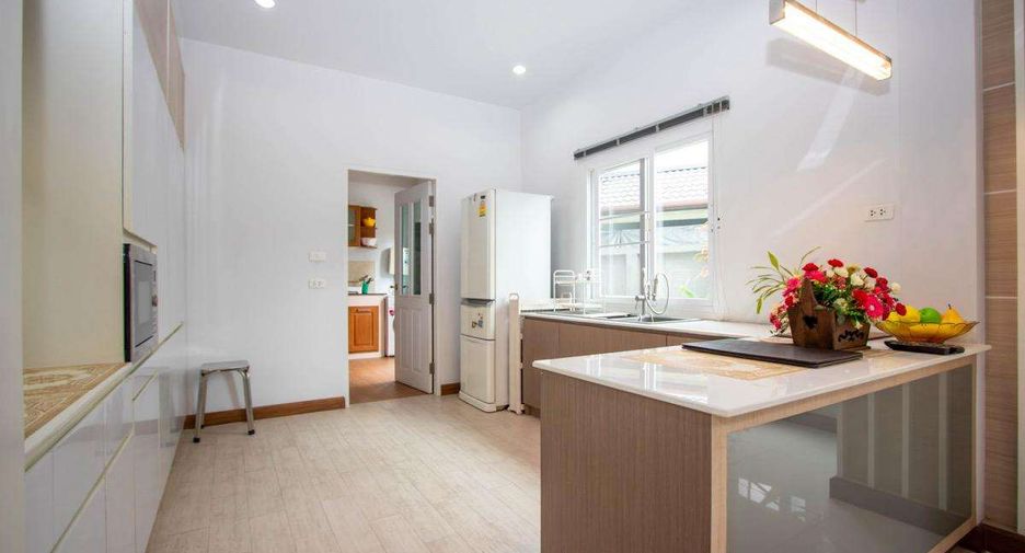 For rent 5 bedrooms house in Hang Dong, Chiang Mai