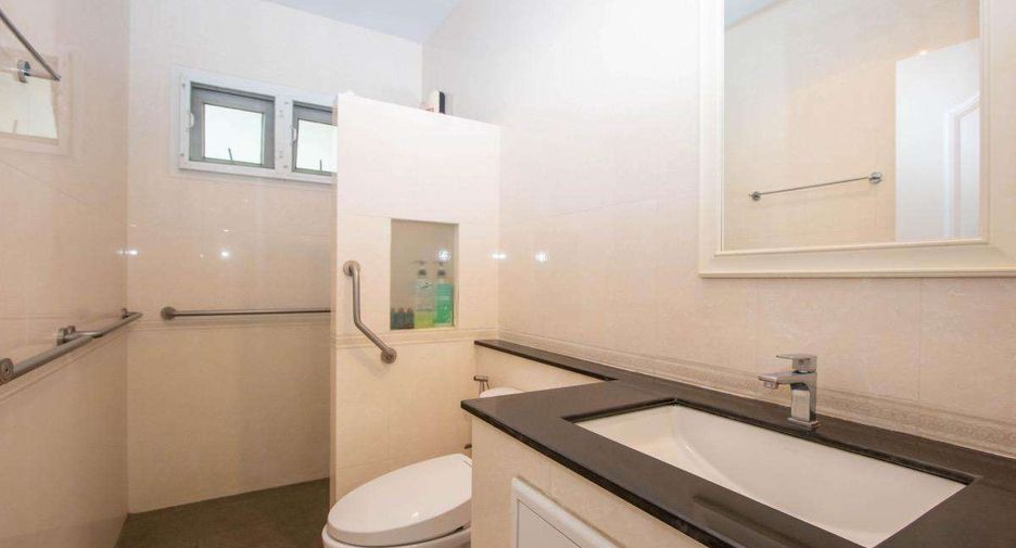 For rent 5 bedrooms house in Hang Dong, Chiang Mai