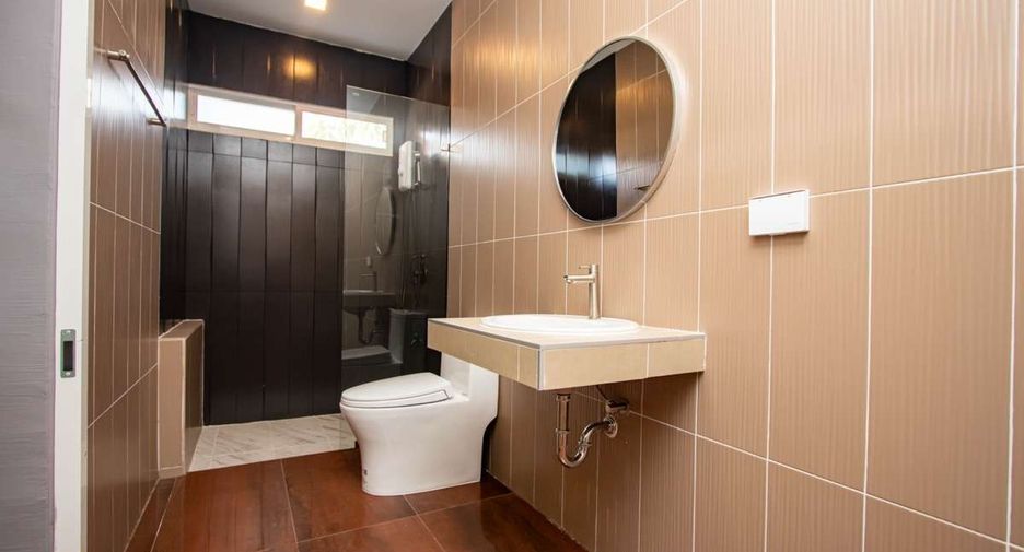 Haus zur Miete mit 4 Zimmer in Saraphi, Chiang Mai