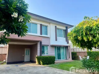 For rent 3 bedrooms house in San Kamphaeng, Chiang Mai