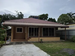 For rent 2 ベッドルーム house in Thalang, Phuket