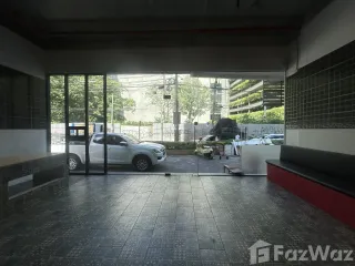 For rent retail Space in Khlong Toei, Bangkok