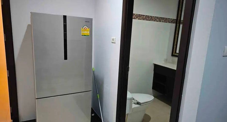 For rent 2 bedrooms condo in South Pattaya, Pattaya