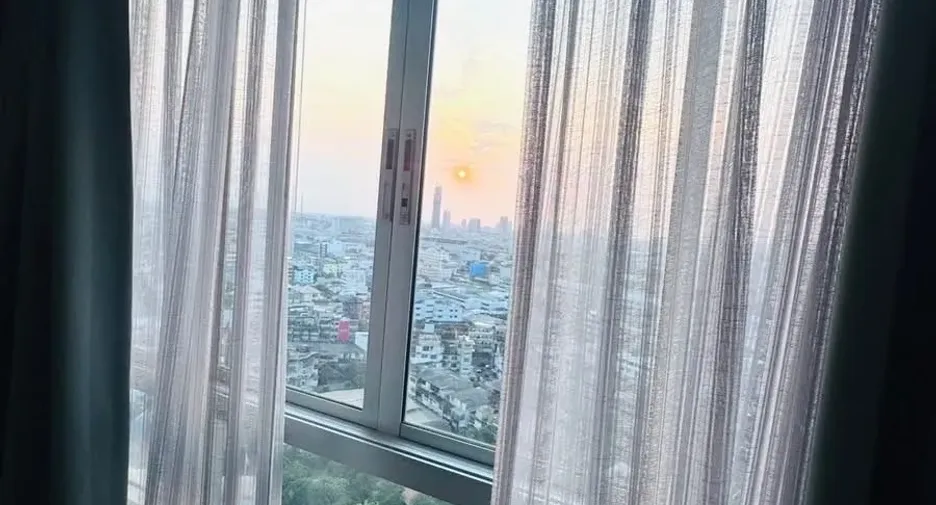For rent 1 bed condo in Yan Nawa, Bangkok