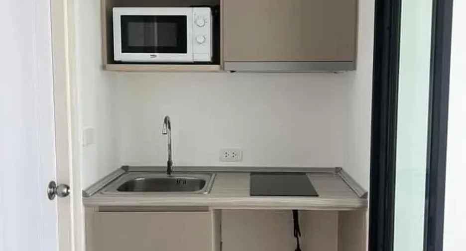 À louer 1 chambre condo à Min Buri, Bangkok