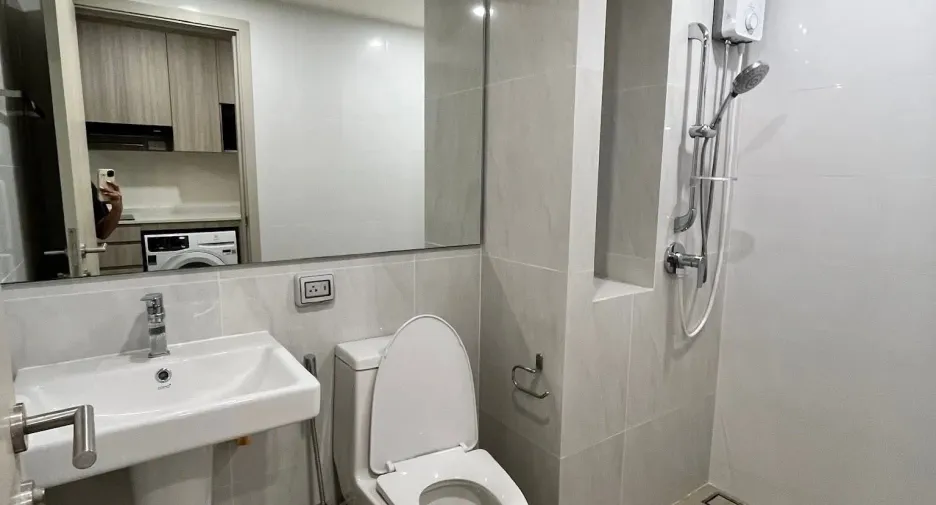 For rent studio condo in Bang Na, Bangkok